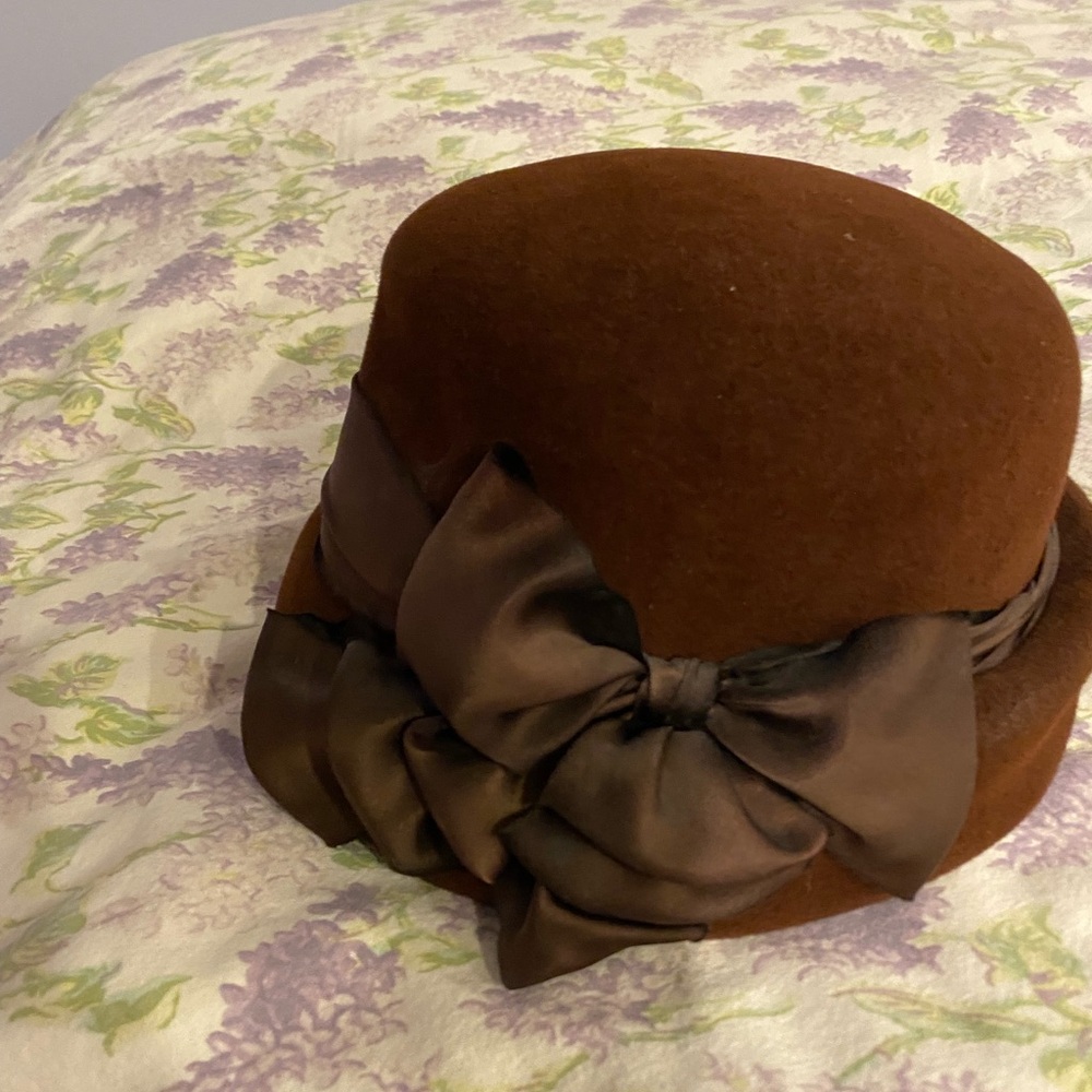 Elegant Brown Hat with Satin Ribbon